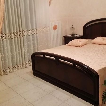 A Casa Di Sonja Bed & Breakfast Галиполи Екстериор снимка