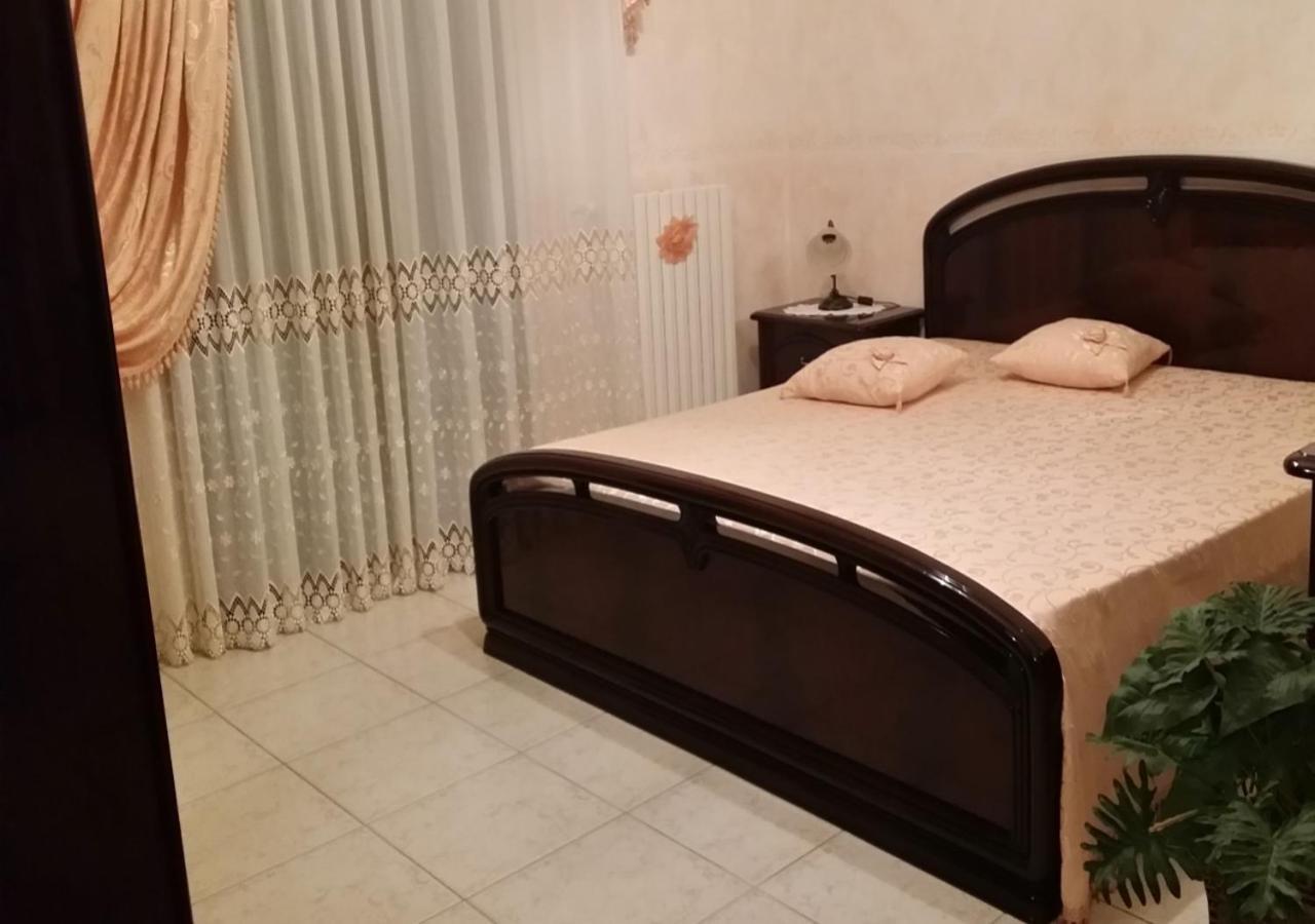 A Casa Di Sonja Bed & Breakfast Галиполи Екстериор снимка