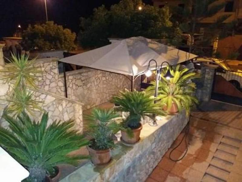A Casa Di Sonja Bed & Breakfast Галиполи Екстериор снимка