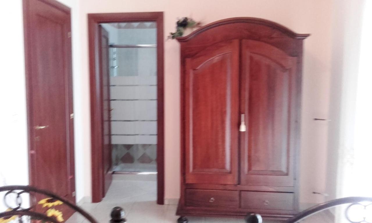 A Casa Di Sonja Bed & Breakfast Галиполи Екстериор снимка